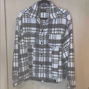VICI Plaid Button-Up Shirt / jacket size Small grey & white fray distressed